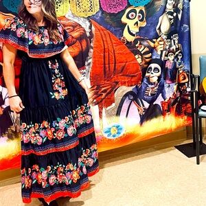 Mexican style dress. Worn once for a halloween party at work. In great condition